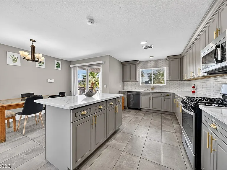 3001 Merritt Ave — Photo 25