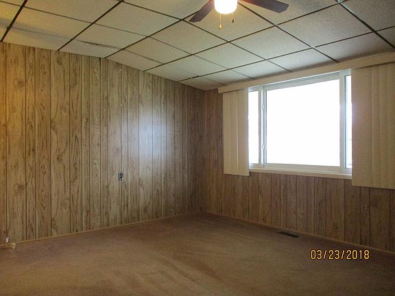 3rd image of 317 Woodlawn Ave