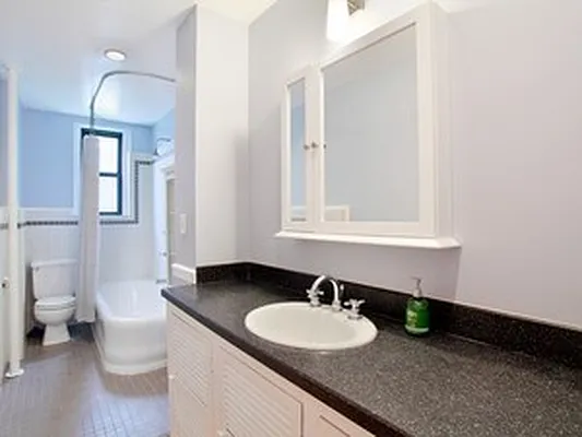 Sold by Corcoran | media 21