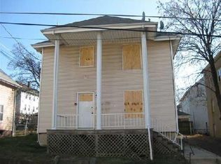 122-126 Summer St, Central Falls, RI 02863