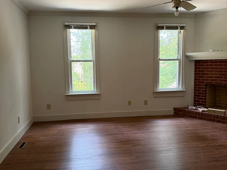 2502 Chapel Hill Rd #B — Photo 5