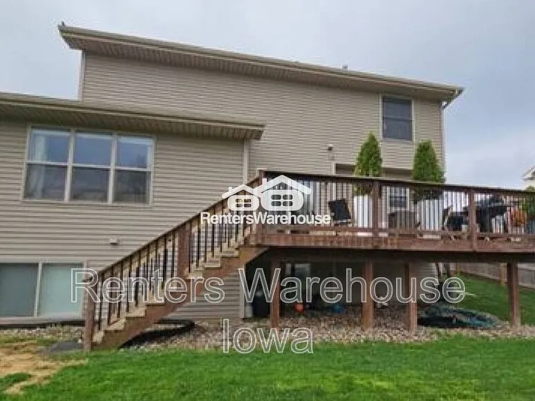 165 SE Pleasant View Dr — Photo 20