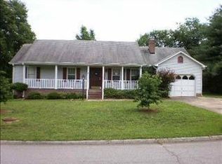 406 Oakcreek Dr, Easley, SC 29642