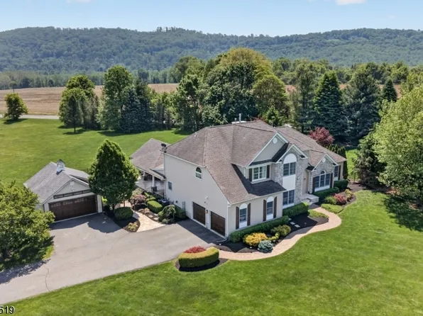 400 Parker Road, Greenwich Twp., NJ 08804
