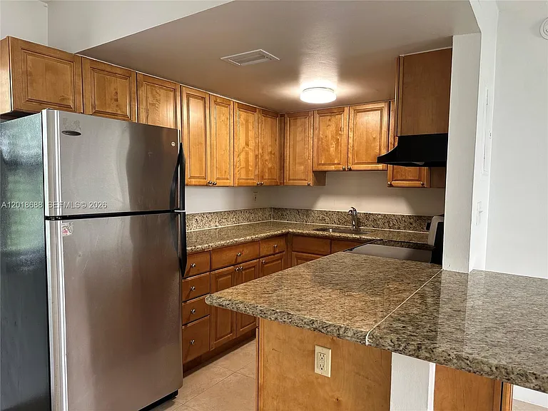 2705 NE 9th Ave #203 — Photo 10