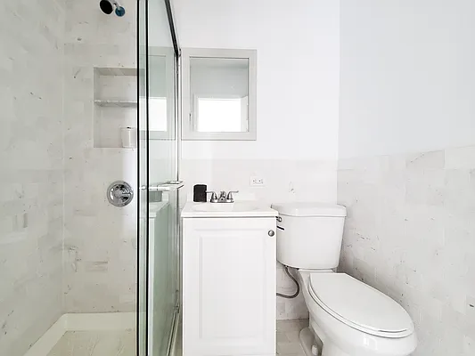 Rented by Brighton Management | media 28