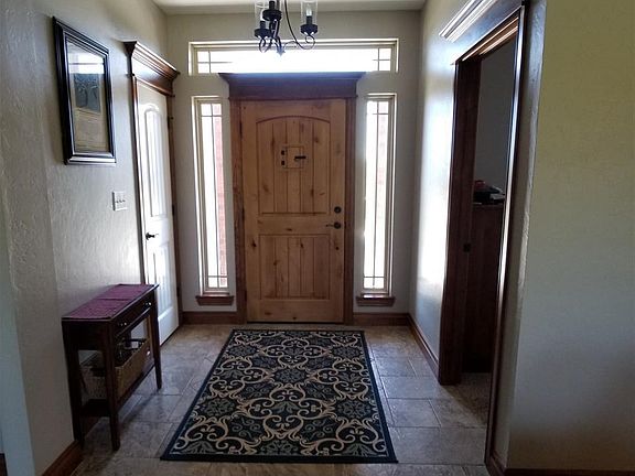 3rd image of 1211 Baybrook Dr