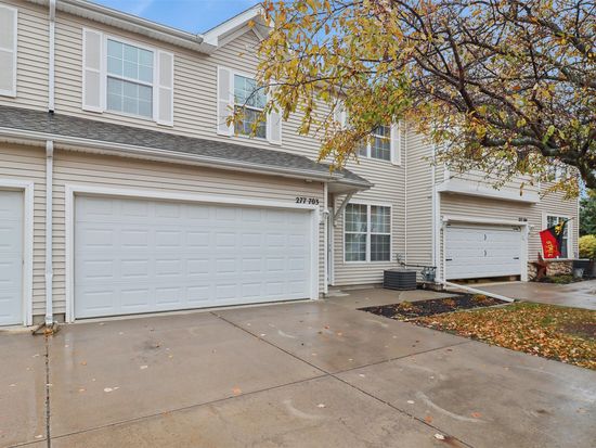 277 S 79th St Unit 703, West Des Moines, IA 50266