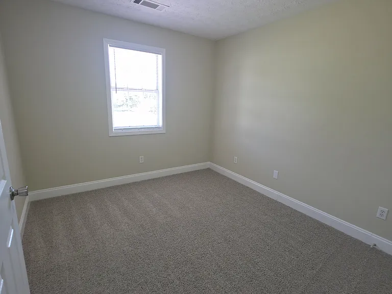291 Westchester Cir #1 — Photo 8