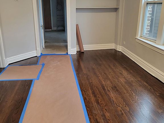 4th image of 7109 S Saint Lawrence Ave #1-2