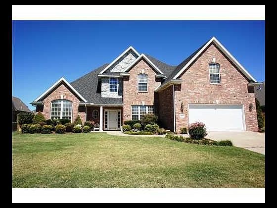1st image of 4615 W Pleasant Dr