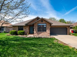 3673 S Suburban Ave, Springfield, MO 65807