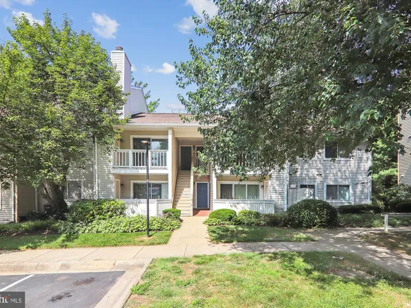 18230 Swiss Cir APT 4, Germantown, MD 20874