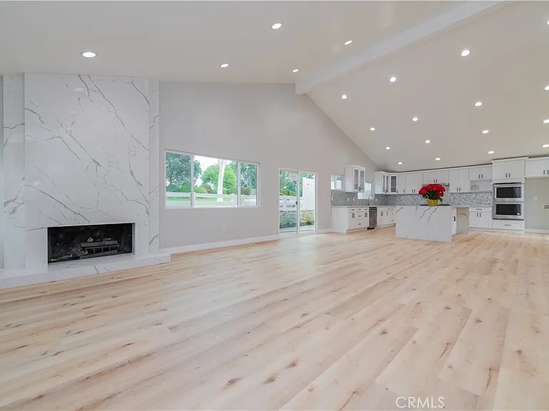 19112 Biddle Dr — Photo 4