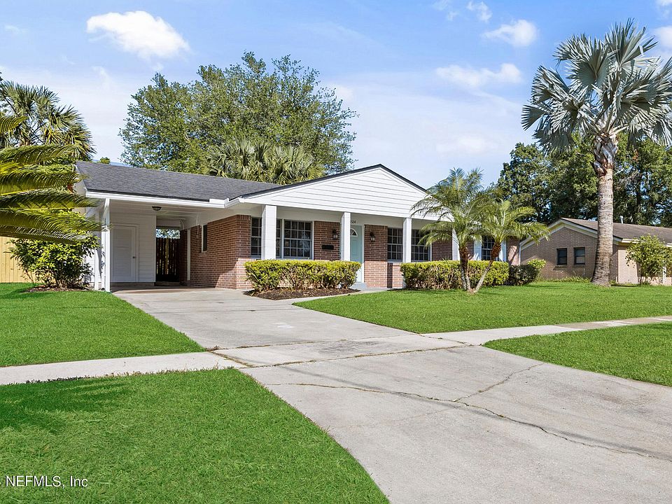 1st image of 4524 VANCOUVER Drive
