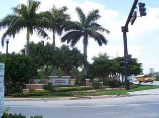 4929 Leeward Ln, Fort Lauderdale, FL 33312