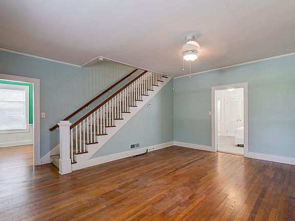 5th image of 1609 Jordan St