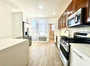 18-77 Linden St #1R, Ridgewood, NY 11385