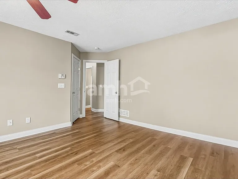4402 Coveflower Ct — Photo 11