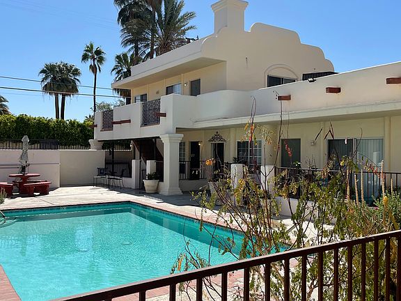 Beautiful pool and common area with mountain views!