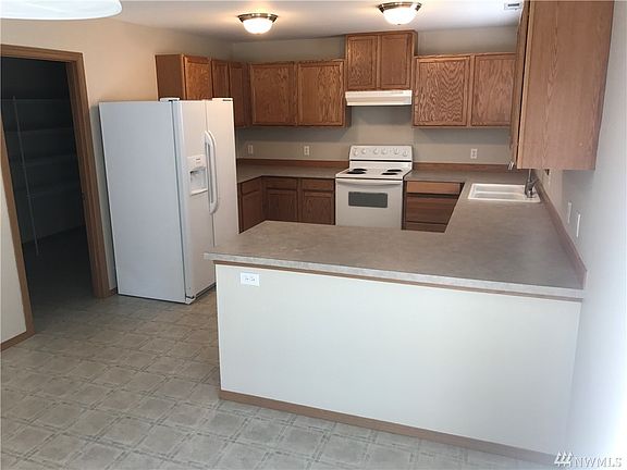 5th image of 20730 197th Ave E