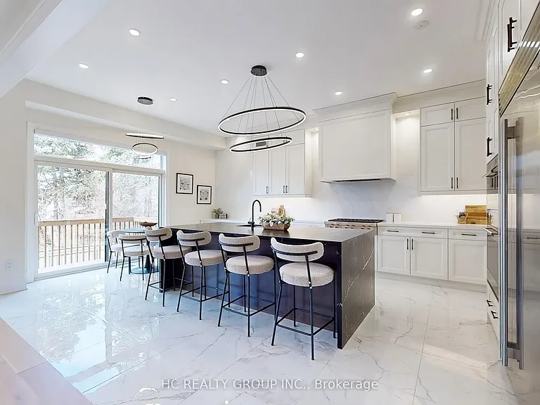 6 Becky Cheung Ct — Photo 9
