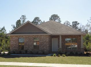 386 Camellia Ct, Freeport, FL 32439