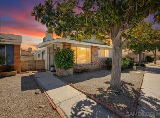 351 Gardenia Cir, Hemet, CA 92543