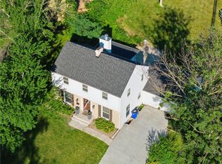 2224 Country Club Pkwy SE, Cedar Rapids, IA 52403