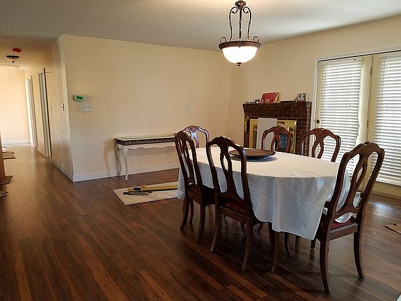 Open dining area