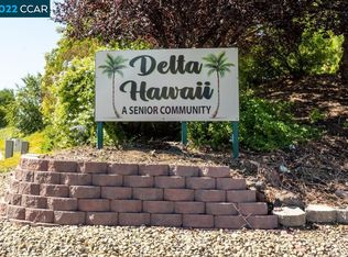 20 Surf Dr, Pittsburg, CA