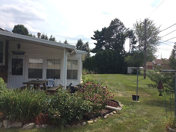 Private large backyard