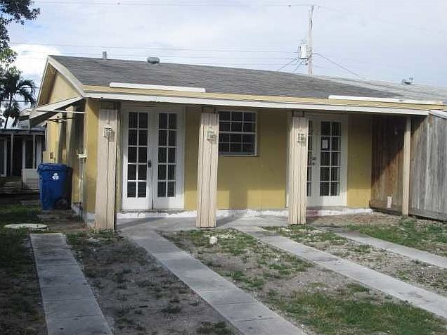 1st image of 351 NE 57th Ct