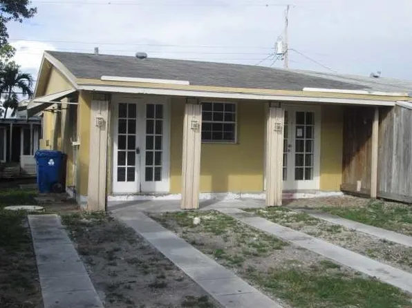 351 NE 57th Ct, Oakland Park, FL 33334