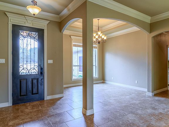 3rd image of 116 Sweetheart Ln