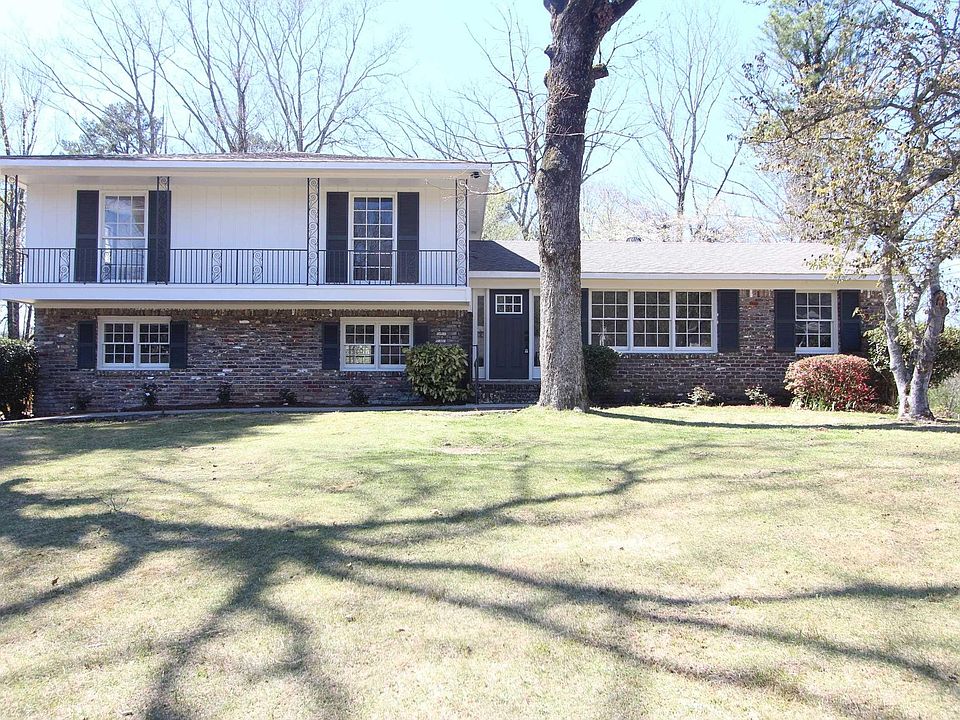 1st image of 816 Rockingham Rd