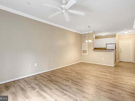 5th image of 2765 Centerboro Dr APT 247