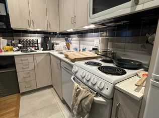 142-144 Bowdoin St #32, Boston, MA 02108