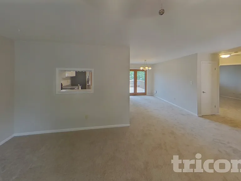 3310 Red Onion Cir — Photo 3