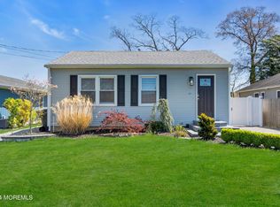 541 Martin Rd, Toms River, NJ 08753