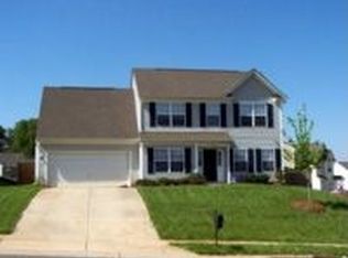 7604 Shiny Meadow Ln, Charlotte, NC 28215