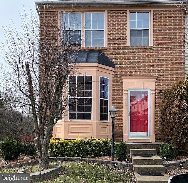 1st image of 1010 Pinnacle Dr