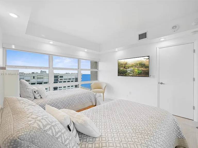 5000 N Ocean Blvd #1710 — Photo 20