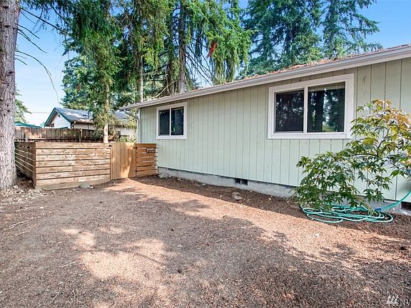 4th image of 404 McKenzie Ave SW