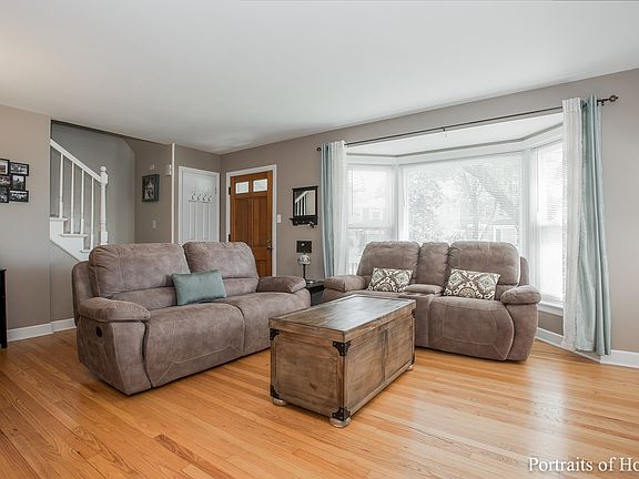 2nd image of 1136 Manchester Ave