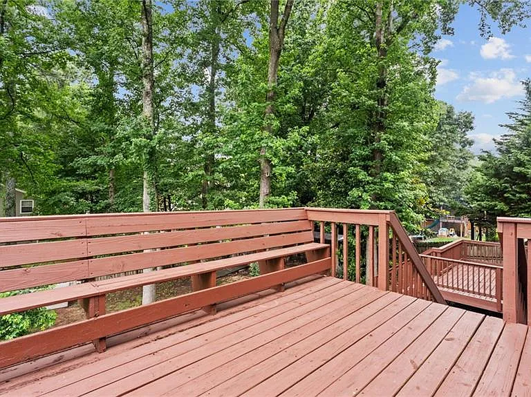 1095 Mountain Springs Dr NW — Photo 11