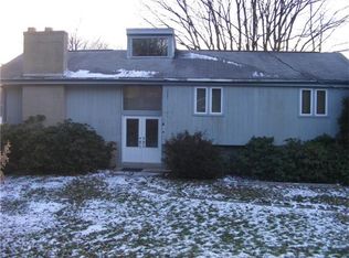 20 Saint William Pl, Pittsburgh, PA 15237