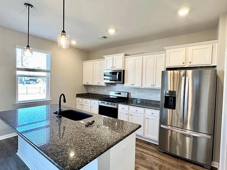 1053 Laurens Mill Dr — Photo 4