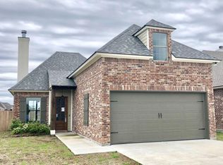 304 Sleepy Brook Rd, Lafayette, LA 70508