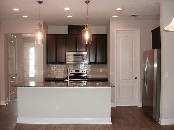 5th image of 15416 Honeybell Dr